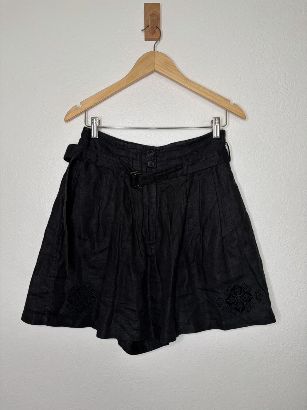 Rebecca Taylor Pleated Black Linen High Waisted Belted Shorts Size 4 Romantic
